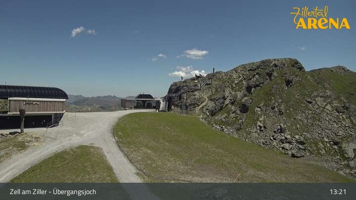 Archived image Webcam Zillertal Arena: Zell am Ziller
