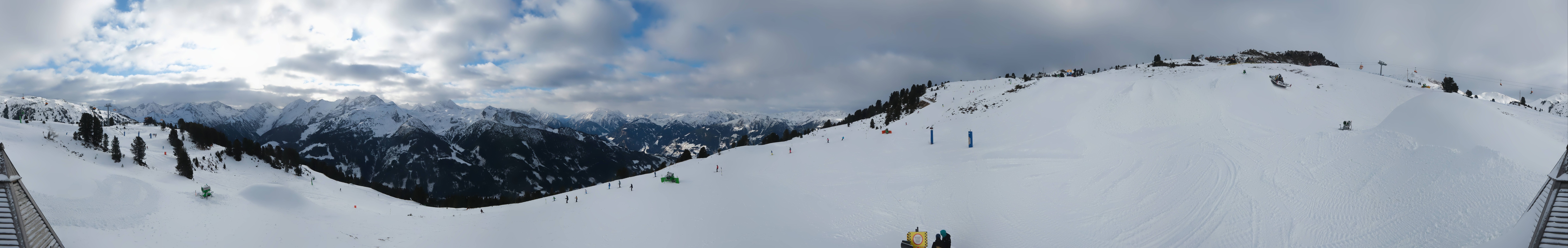 Archived image Webcam Kreuzwiese