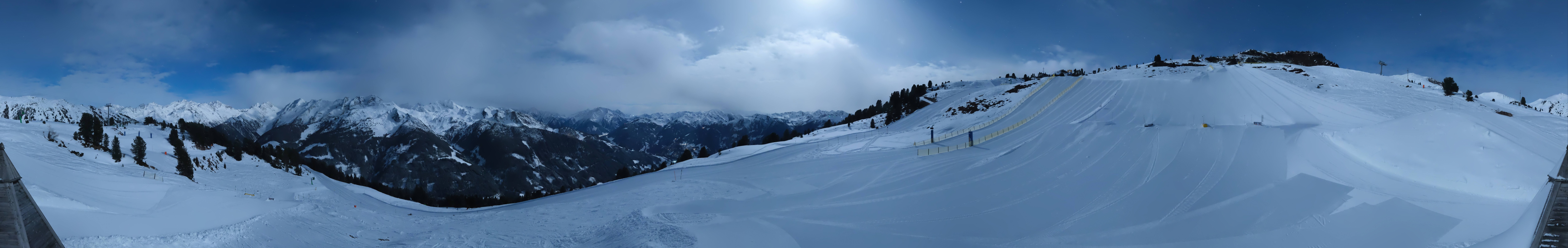 Archived image Webcam Kreuzwiese