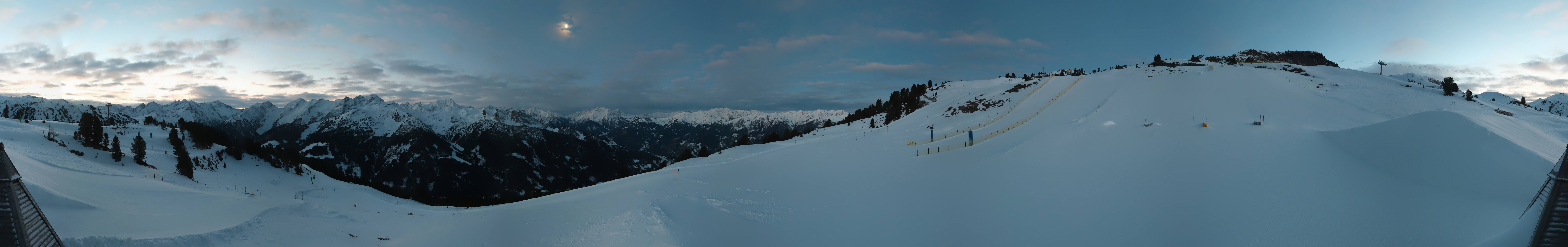 Archived image Webcam Kreuzwiese