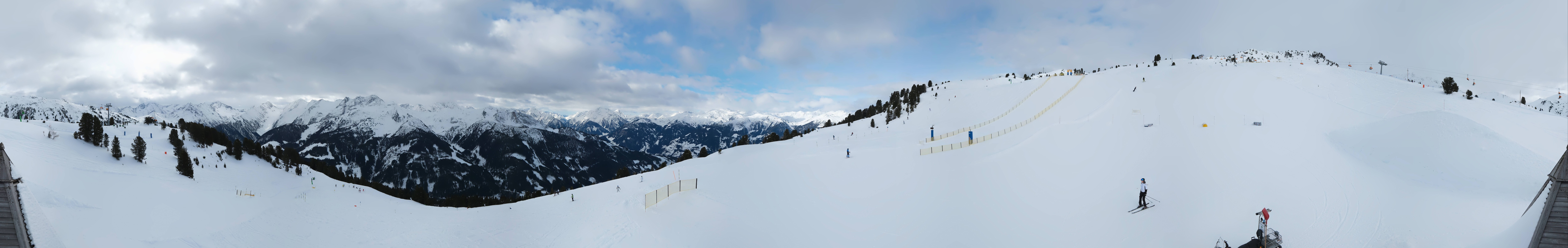 Archived image Webcam Kreuzwiese