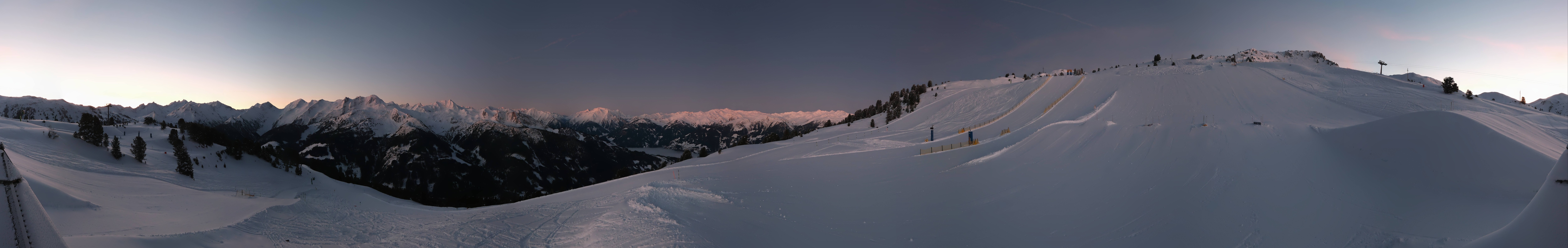 Archived image Webcam Kreuzwiese