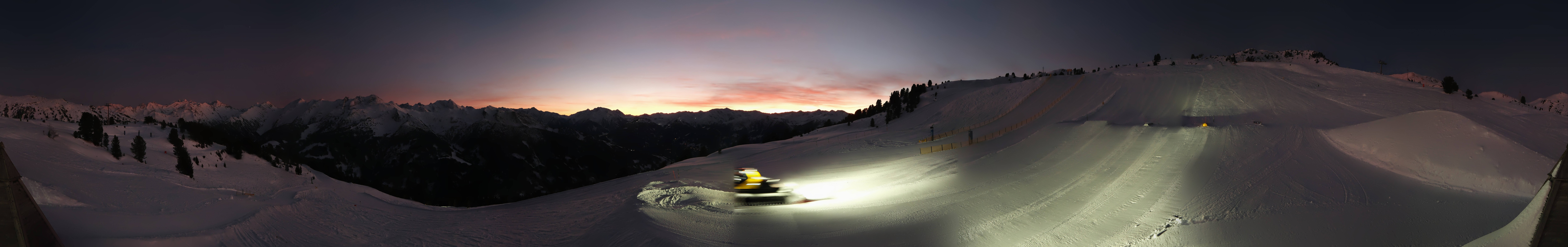 Archived image Webcam Kreuzwiese