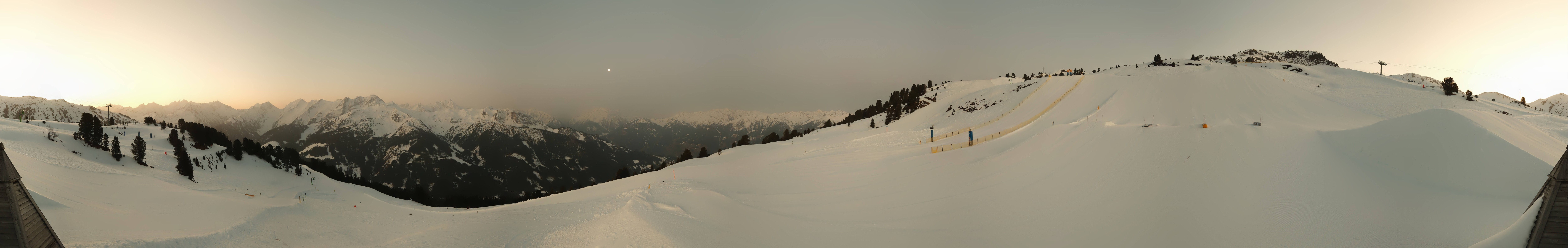 Archived image Webcam Kreuzwiese