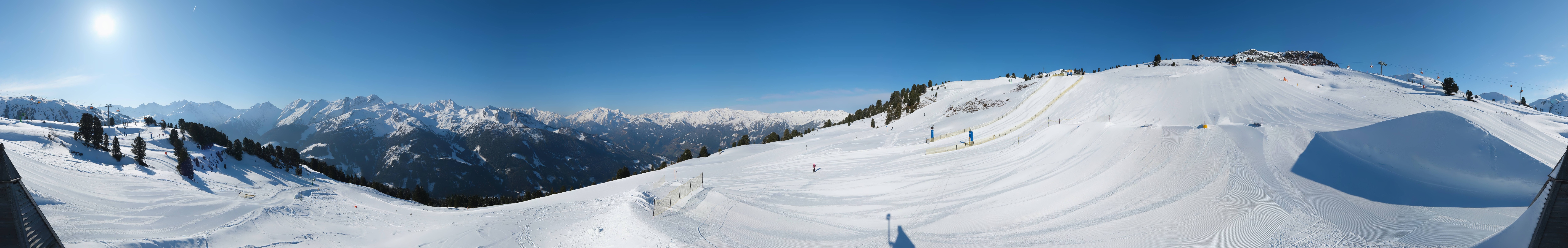 Archived image Webcam Kreuzwiese