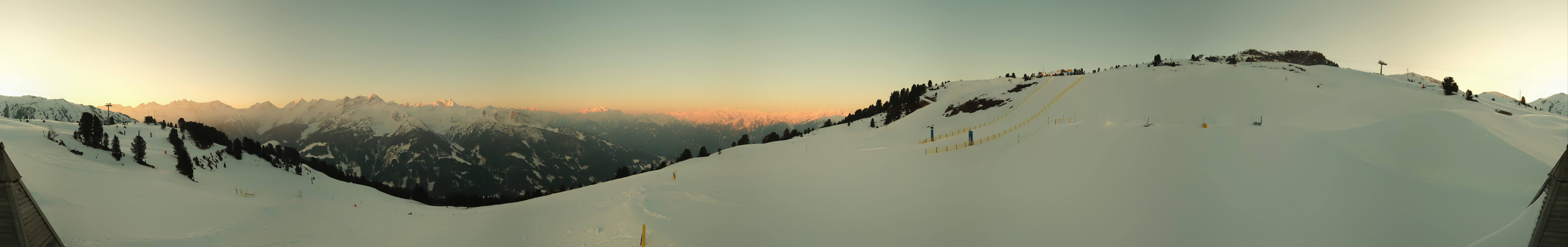 Archived image Webcam Kreuzwiese