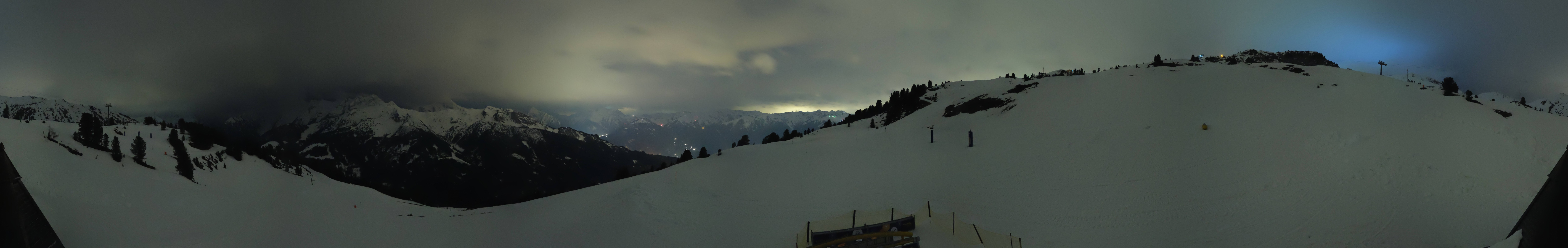 Archived image Webcam Kreuzwiese