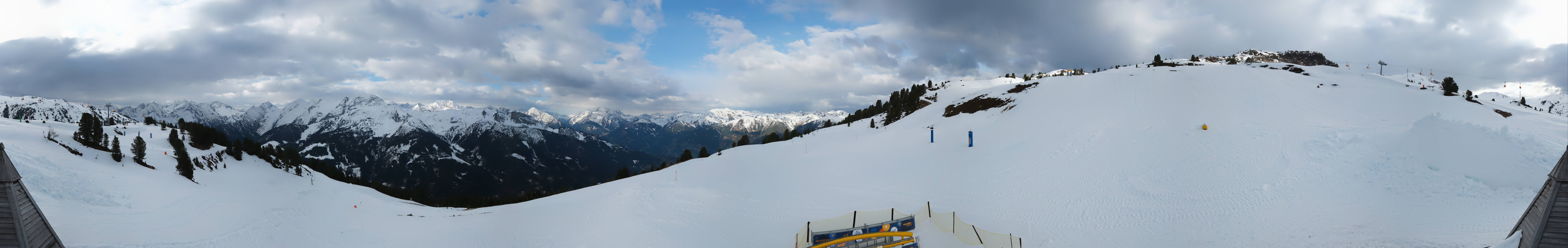 Archived image Webcam Kreuzwiese