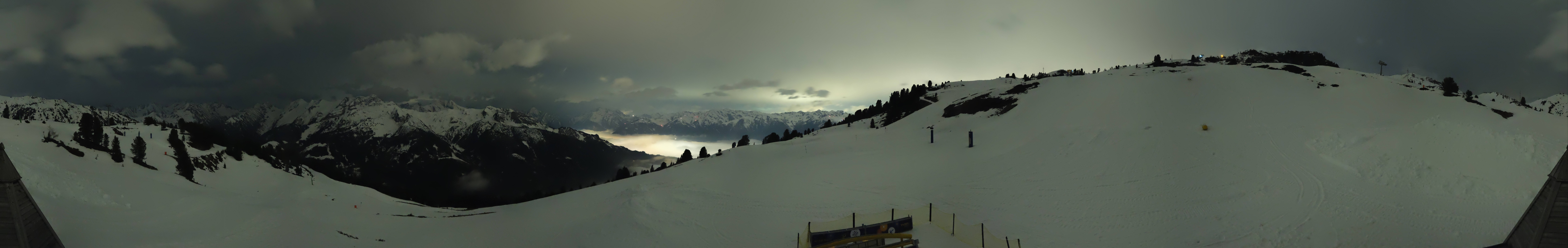 Archived image Webcam Kreuzwiese