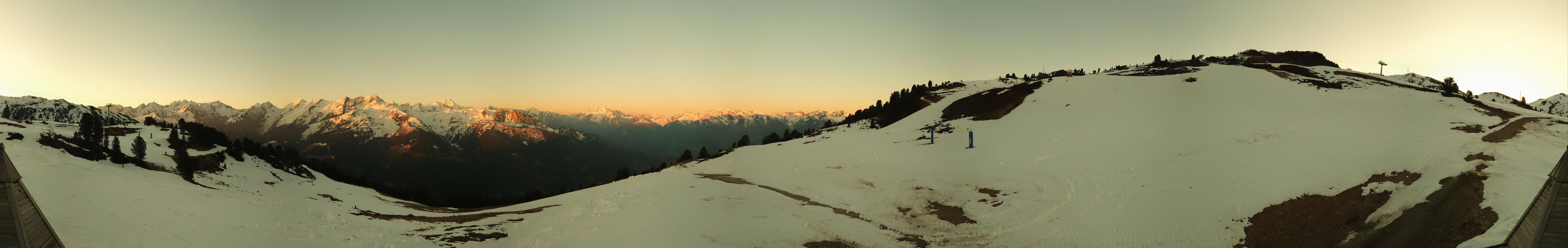 Archived image Webcam Kreuzwiese