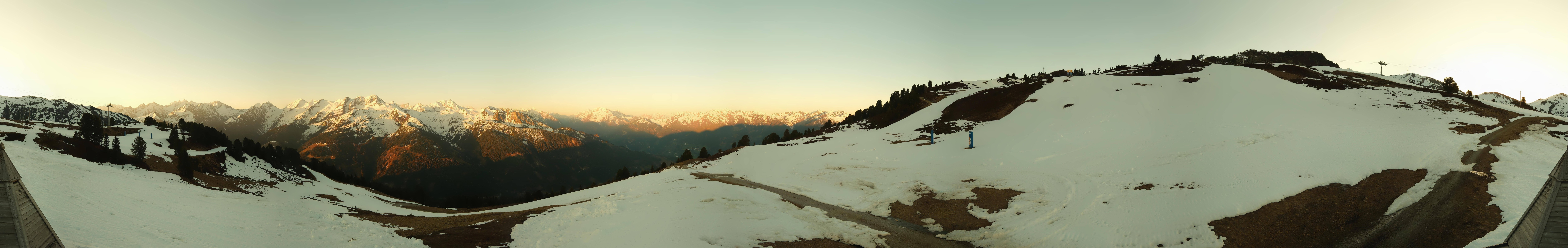 Archived image Webcam Kreuzwiese