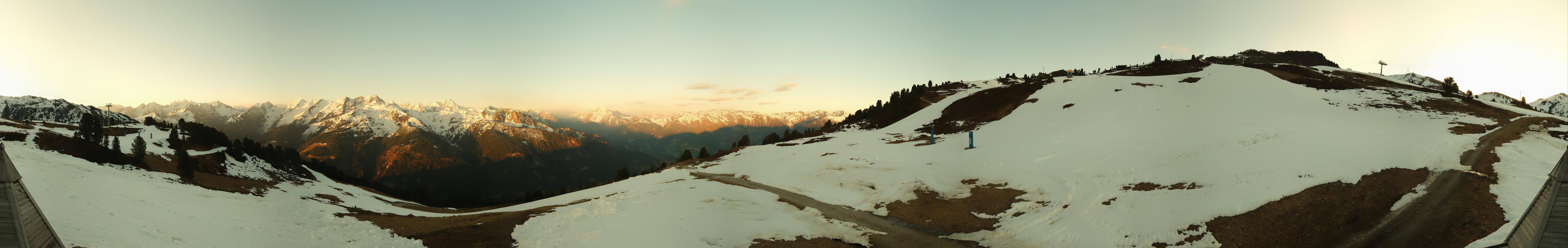 Archived image Webcam Kreuzwiese