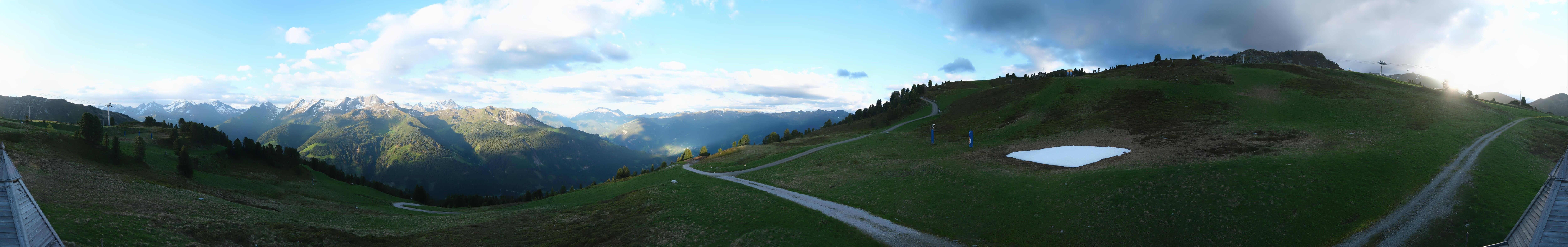 Archived image Webcam Kreuzwiese
