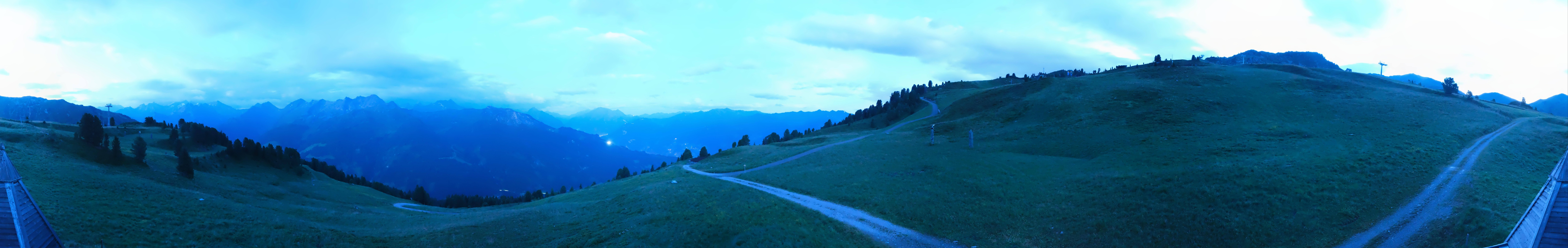 Archived image Webcam Kreuzwiese