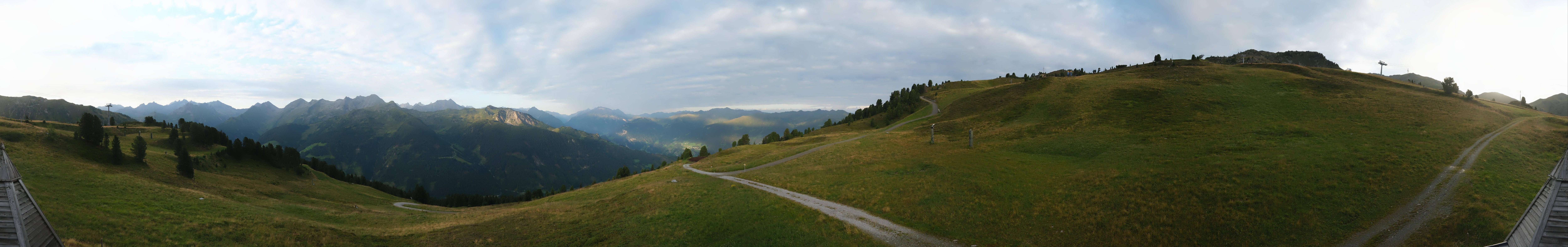 Archived image Webcam Kreuzwiese