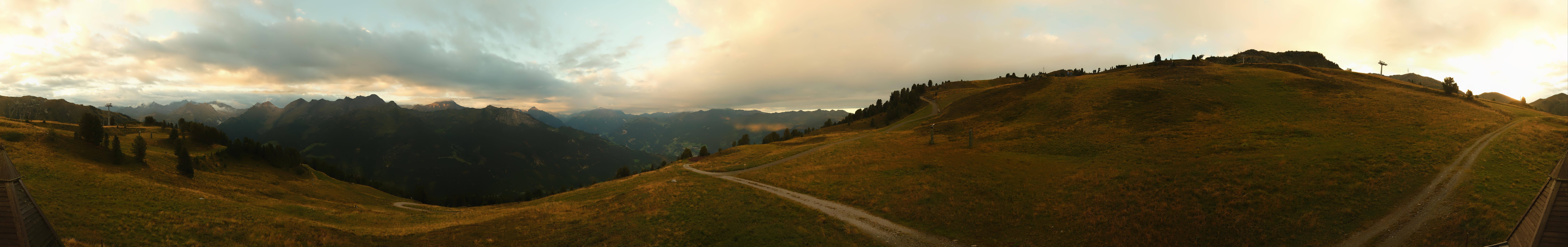 Archived image Webcam Kreuzwiese