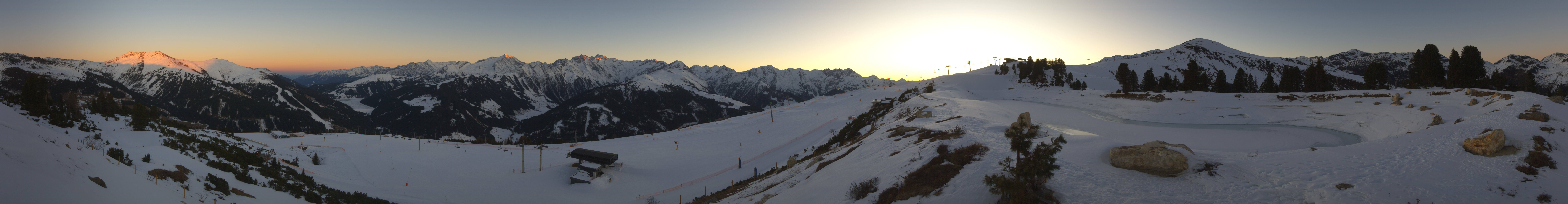 Archived image Webcam Lake Latschen Gerlos