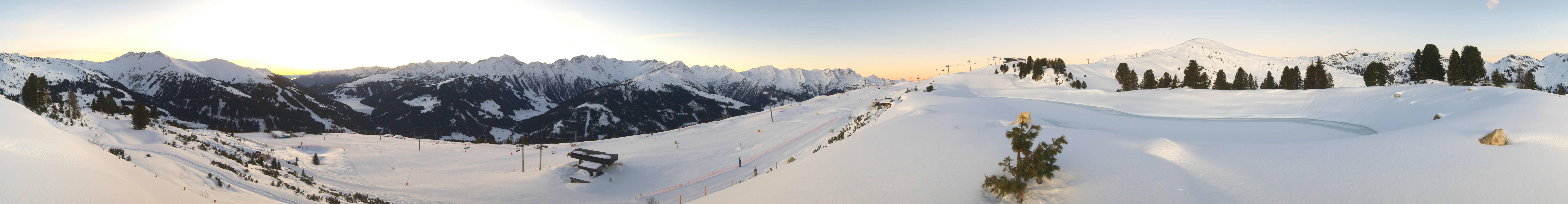 Archived image Webcam Lake Latschen Gerlos