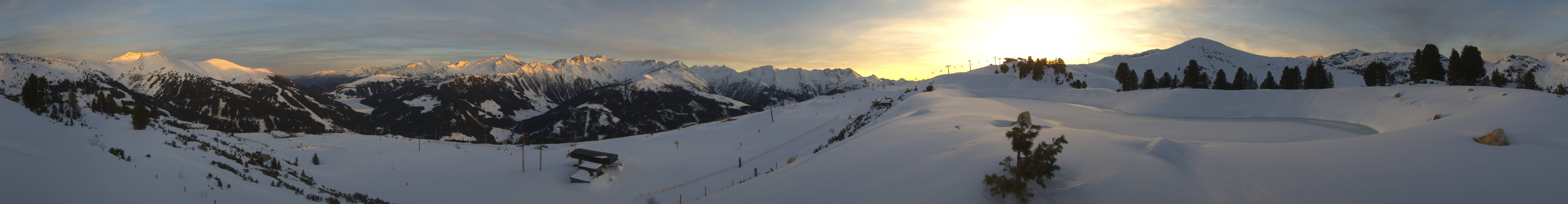 Archived image Webcam Lake Latschen Gerlos