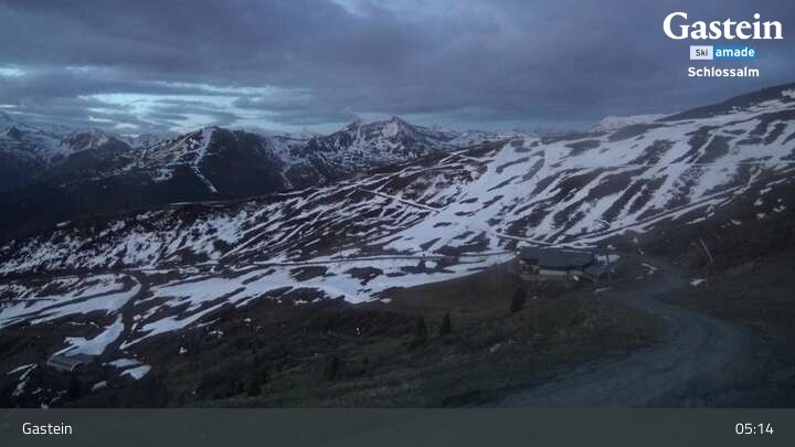 Archiv Foto Webcam Berghütte Weitmoseralm