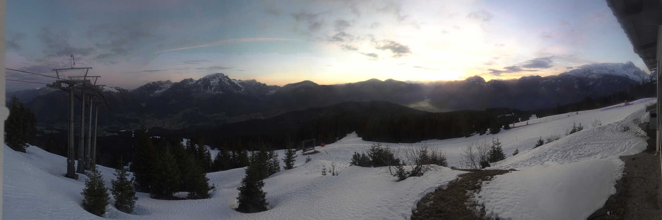 Archived image Webcam The top station Hornbahn