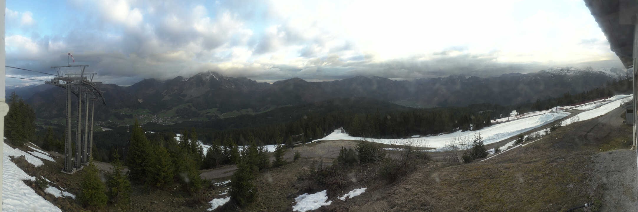 Archived image Webcam The top station Hornbahn