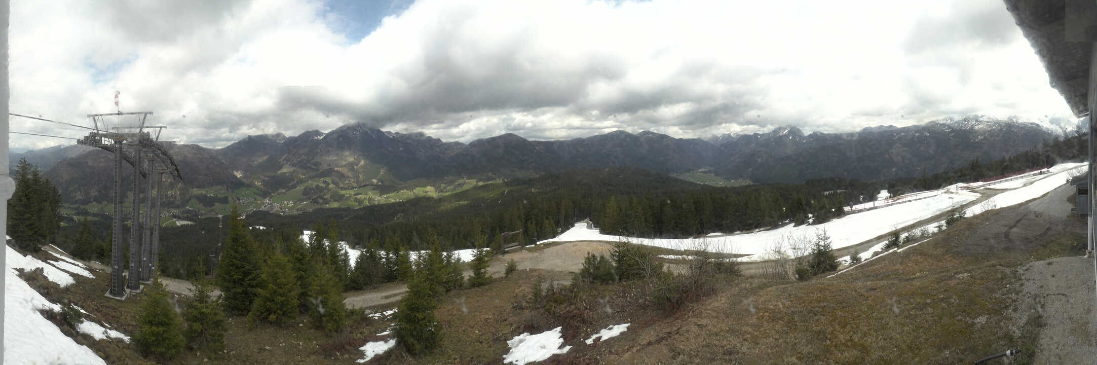 Archived image Webcam The top station Hornbahn