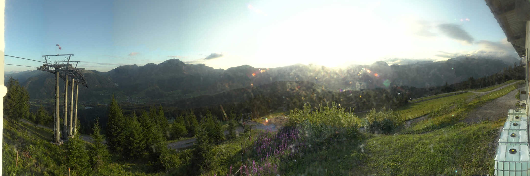 Archived image Webcam The top station Hornbahn