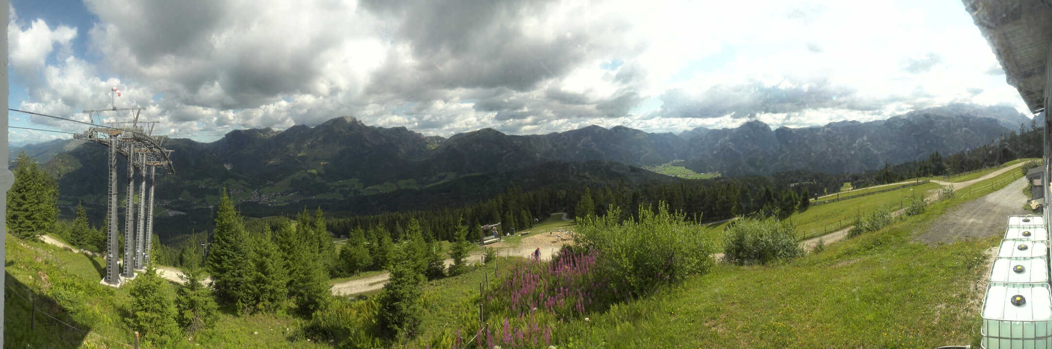 Archived image Webcam The top station Hornbahn