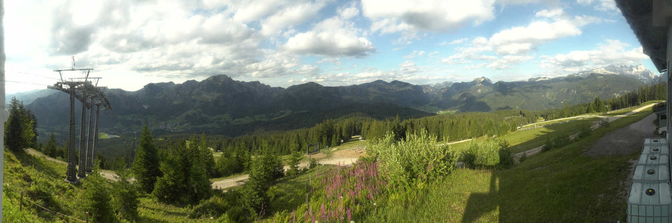 Archived image Webcam The top station Hornbahn
