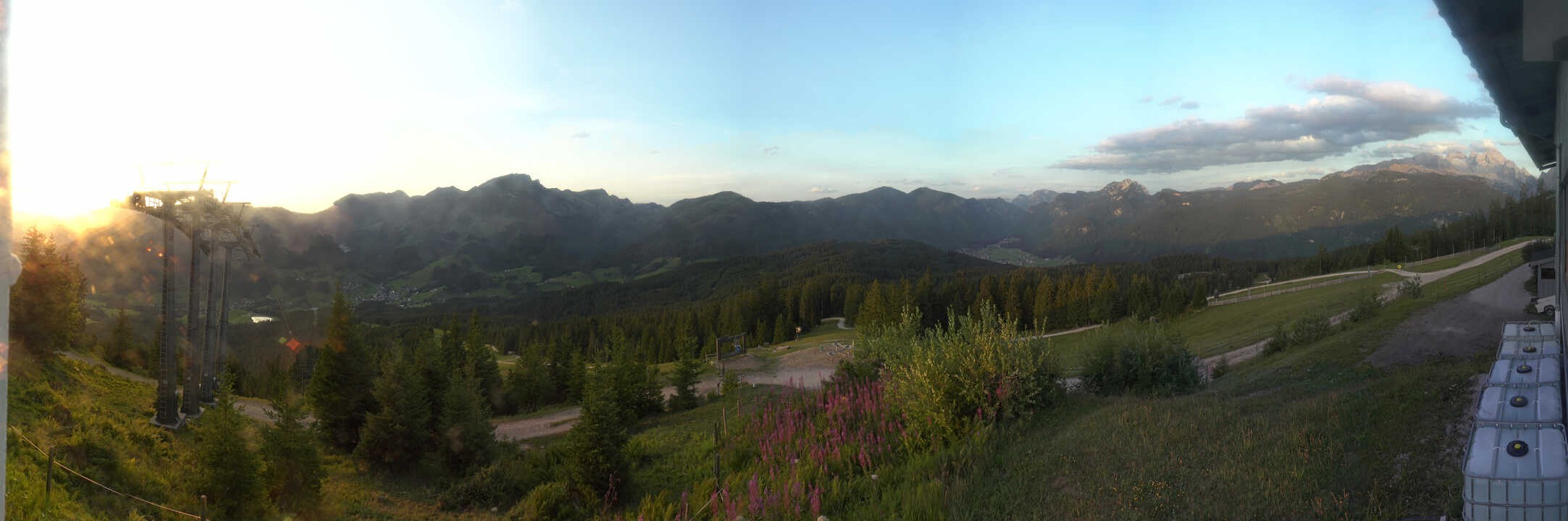 Archived image Webcam The top station Hornbahn