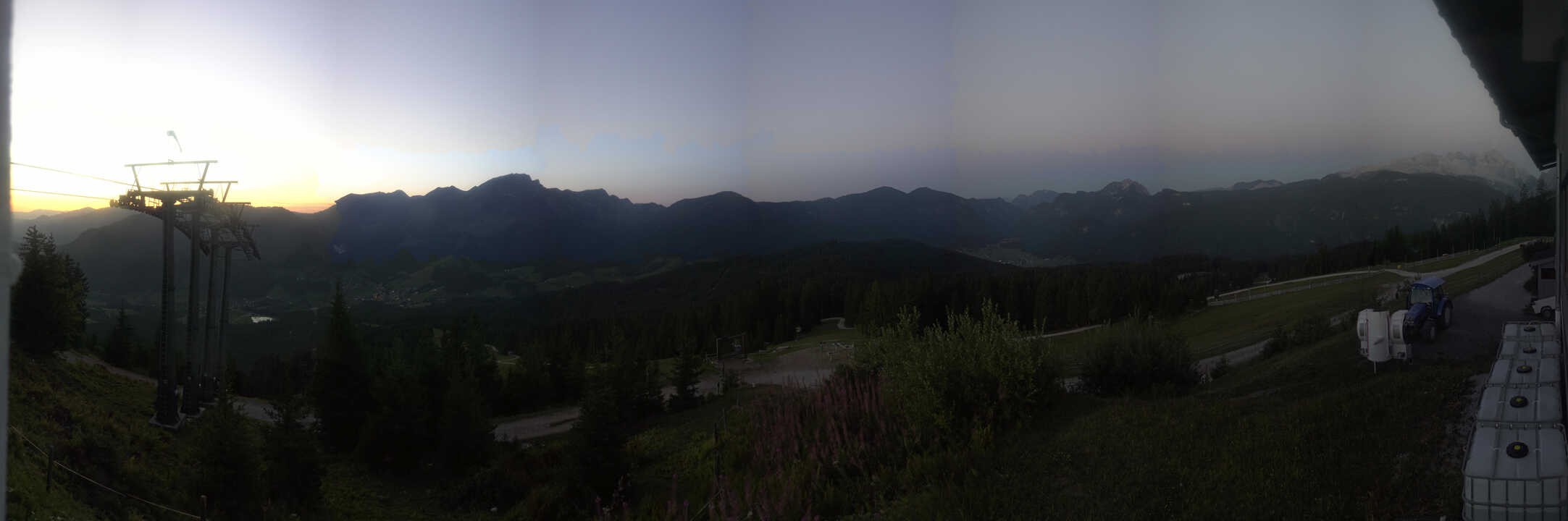 Archived image Webcam The top station Hornbahn