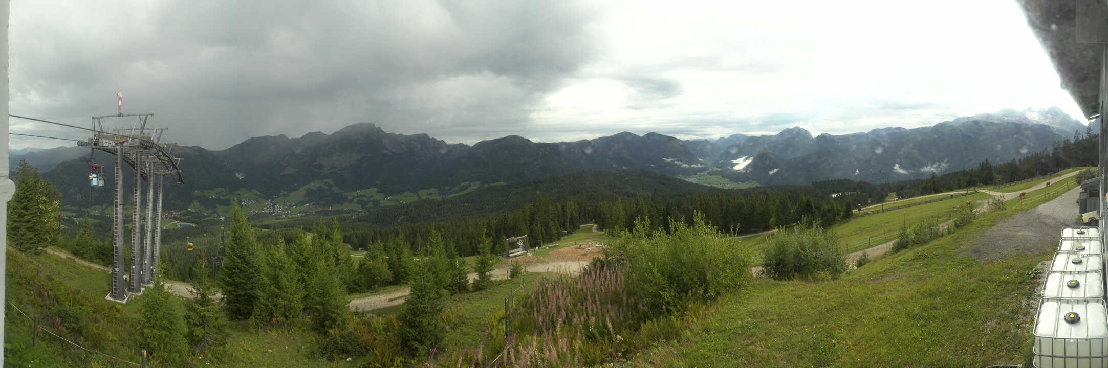 Archived image Webcam The top station Hornbahn