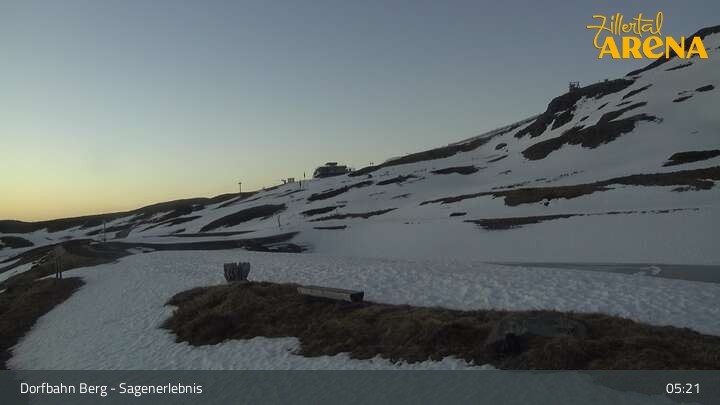 Archiv Foto Webcam Königsleiten: Bergstation Dorfbahn