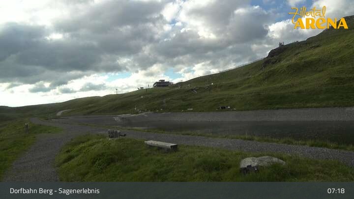 Archiv Foto Webcam Königsleiten: Bergstation Dorfbahn