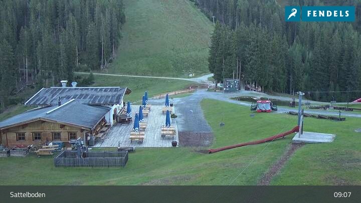 Archiv Foto Webcam Sattelboden (1.880m) Fendels