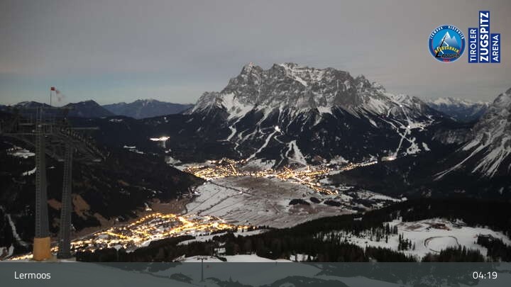 Archived image Webcam Grubigstein Mountain Lermoos