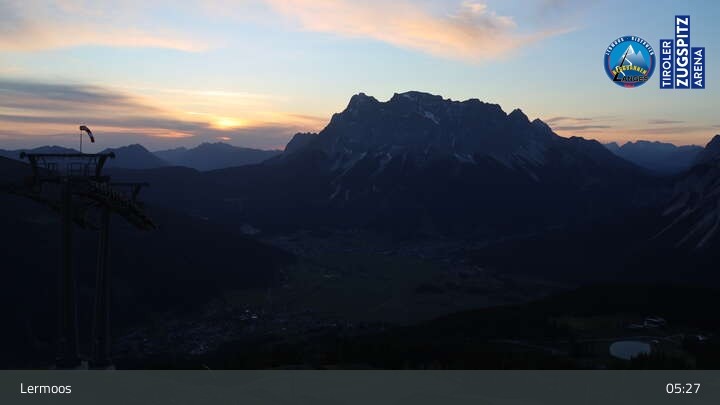 Archived image Webcam Grubigstein Mountain Lermoos