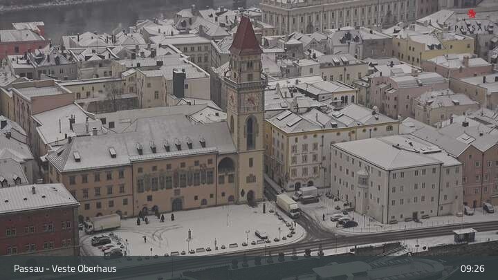 Archiv Foto Webcam Passau: Panoramablick auf Donau, Ortspitze und Altstadt