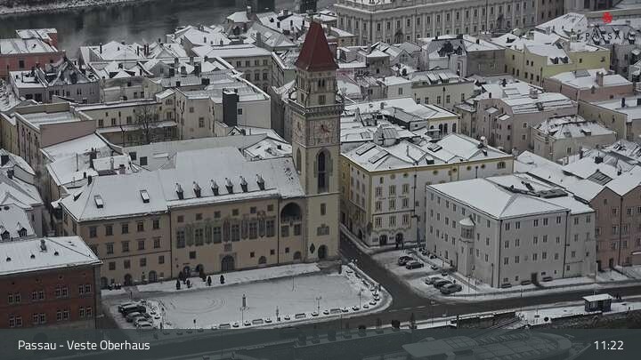 Archiv Foto Webcam Passau: Panoramablick auf Donau, Ortspitze und Altstadt