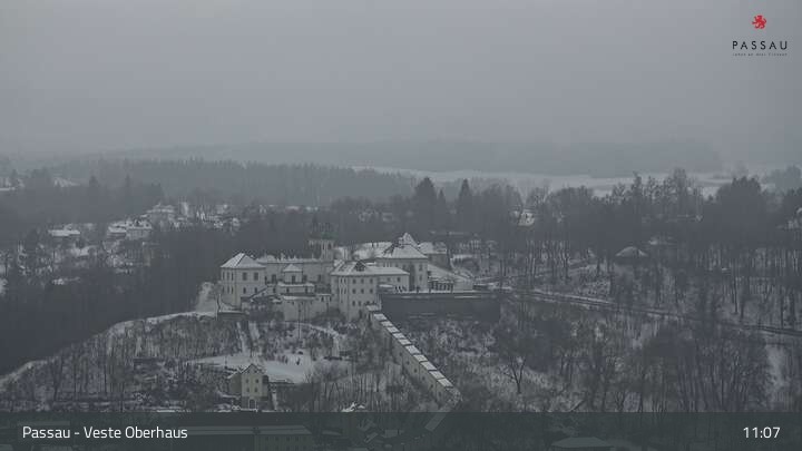 Archived image Webcam Passau City Centre and Danube
