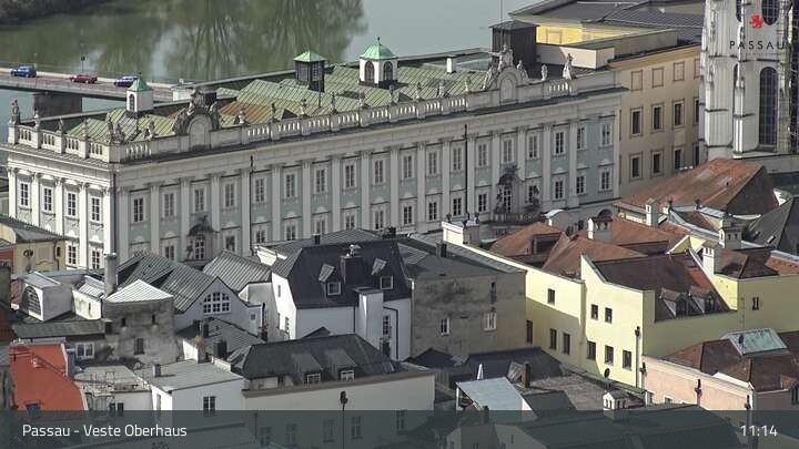 Archiv Foto Webcam Passau: Panoramablick auf Donau, Ortspitze und Altstadt