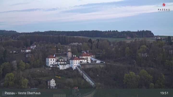 Archiv Foto Webcam Passau: Panoramablick auf Donau, Ortspitze und Altstadt