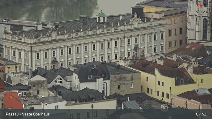 Archiv Foto Webcam Passau: Panoramablick auf Donau, Ortspitze und Altstadt