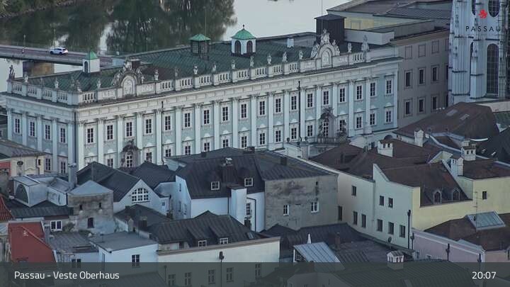Archiv Foto Webcam Passau: Panoramablick auf Donau, Ortspitze und Altstadt