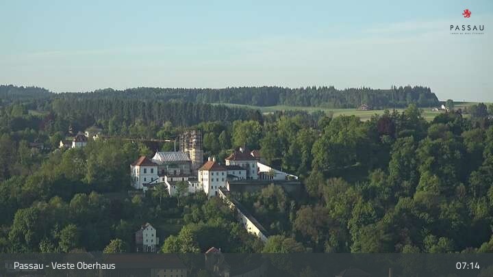 Archiv Foto Webcam Passau: Panoramablick auf Donau, Ortspitze und Altstadt