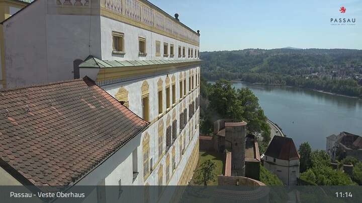 Archiv Foto Webcam Passau: Panoramablick auf Donau, Ortspitze und Altstadt