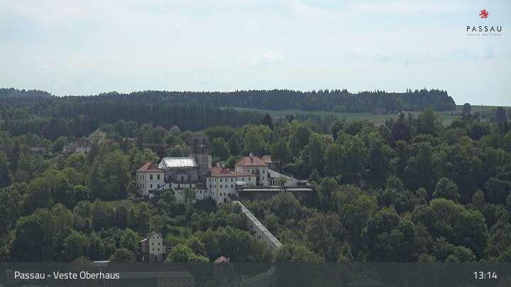 Archiv Foto Webcam Passau: Panoramablick auf Donau, Ortspitze und Altstadt