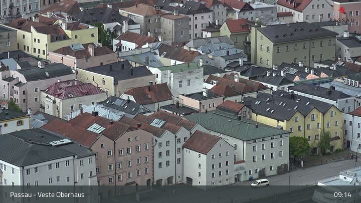 Archiv Foto Webcam Passau: Panoramablick auf Donau, Ortspitze und Altstadt