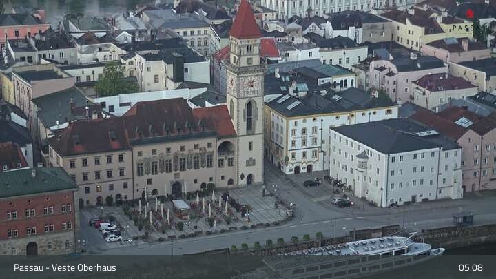 Archiv Foto Webcam Passau: Panoramablick auf Donau, Ortspitze und Altstadt